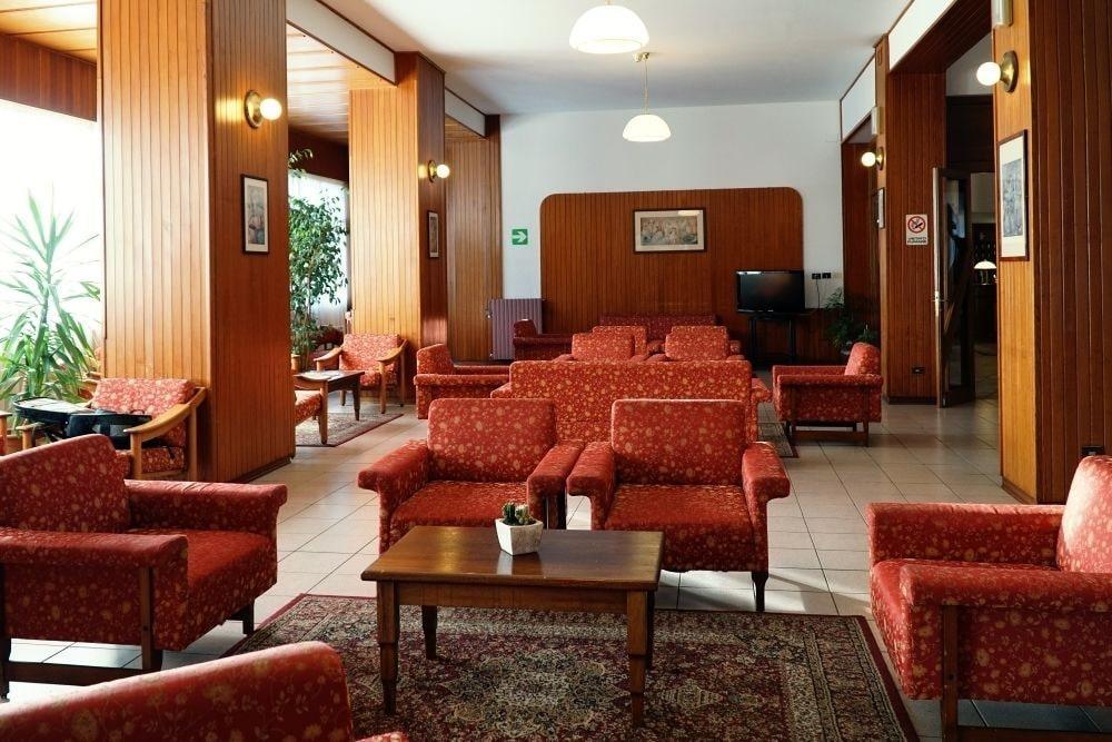 Family Hotel Como ריביסונדולי מראה חיצוני תמונה